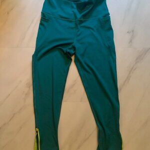 Leggings/Daisy Fuentes FIT /Dark Teal